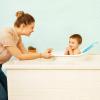 imageMunchkin Sit ampamp Soak Baby Bath Tub 012 Months White 25 x 1625 x 15 InchCompact